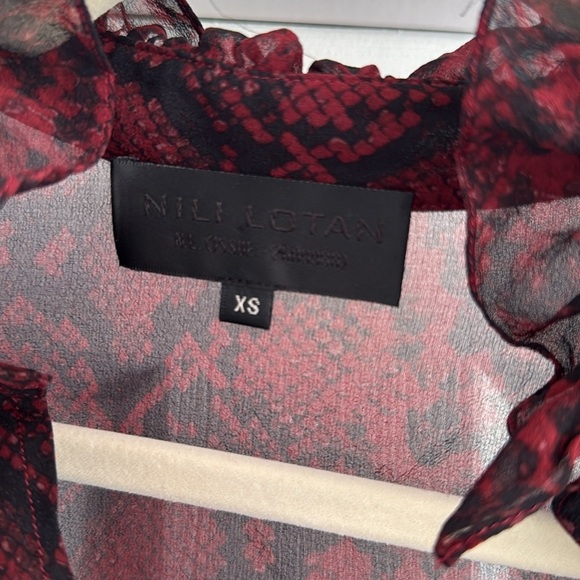 NILI LOTAN Animal Print Snakeskin Sheer Long Sleeve Silk Blouse XS - Picture 7 of 9